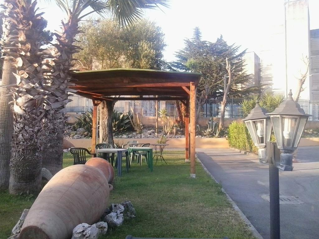 נאפולי Hotel Federico II מראה חיצוני תמונה