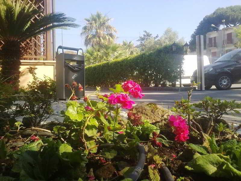 נאפולי Hotel Federico II מראה חיצוני תמונה